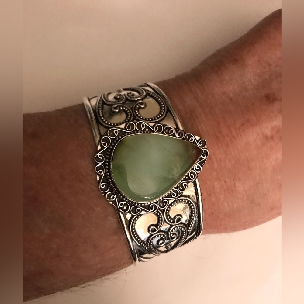 Chrysoprase Stamped 925 Sterling Silver Cuff Bracelet